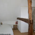 Ferienhaus La Poiteviniere, Jardin, Barbecue, Proche Saumur, X7, Wifi Neuillé