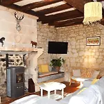 La Poiteviniere, Jardin, Barbecue, Proche Saumur, X7, Wifi Neuillé