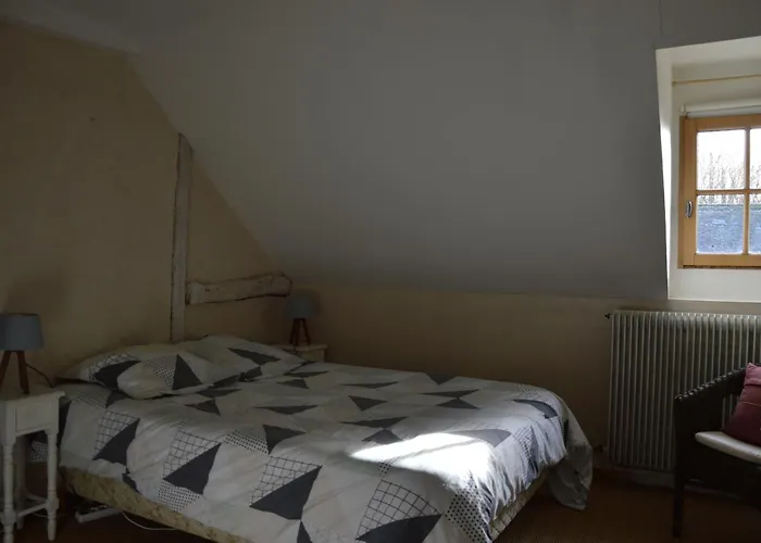 La Poitevinière, Jardin, Barbecue, Proche Saumur, 7 Couchages Neuillé