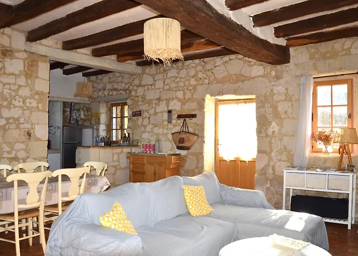 La Poiteviniere, Jardin, Barbecue, Proche Saumur, 7 Couchages Neuillé