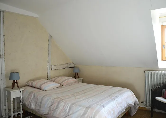 La Poiteviniere, Jardin, Barbecue, Proche Saumur, 7 Couchages Ferienhaus Neuillé